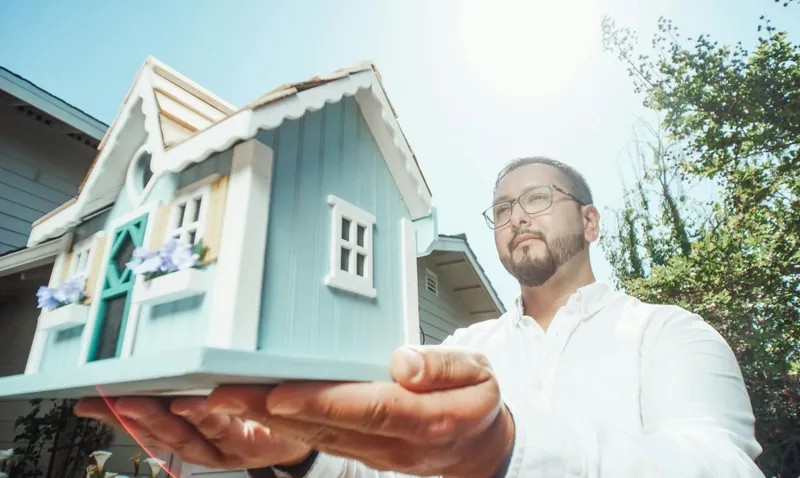 Vad kostar det egentligen att köpa en bostad